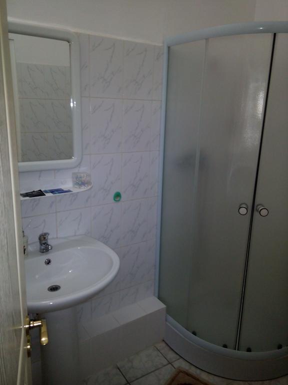 Atlas Accommodation Bucharest Room photo
